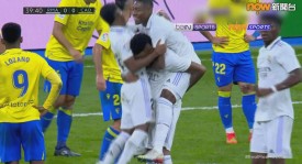 西甲新星佩德里：足球场上的“魔术师”与伊涅斯塔传承