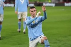 巴黎圣日耳曼三冠王荣耀 & 邦马蒂女足三连冠辉煌：金球奖闪耀时刻